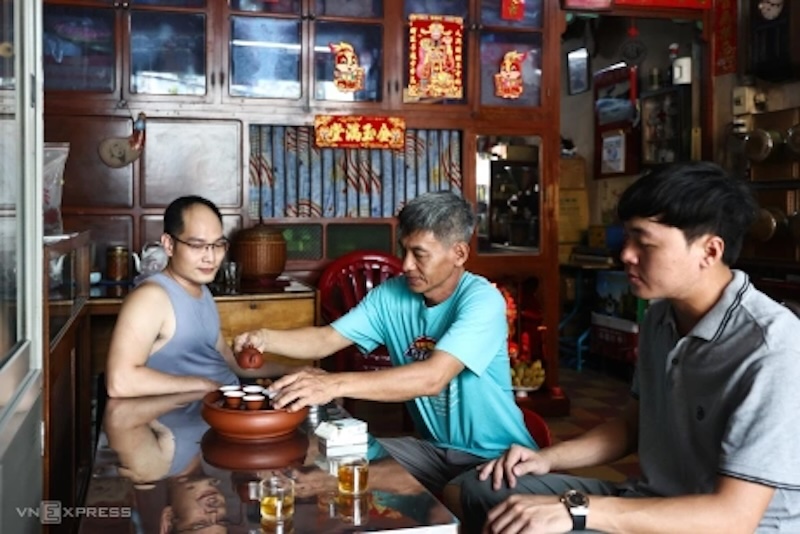 Nghệ Thuật Làm Trà Bằng Tay